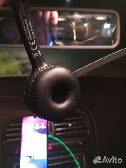 Блютуз наушник