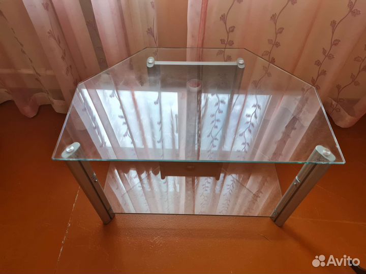 Тумба под телевизор