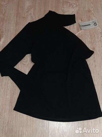 Базовая водолазка