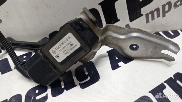 Датчик высоты дорожного просвета передний