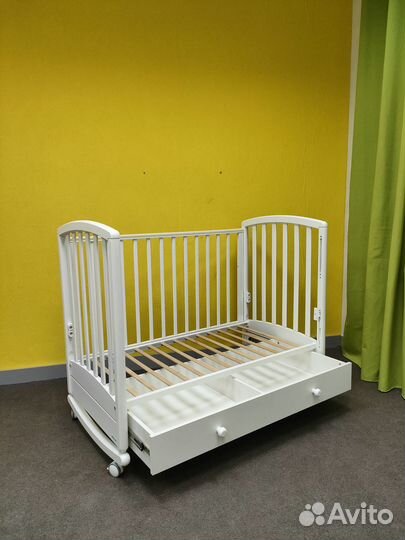 Детская кроватка-качалка Гандылян