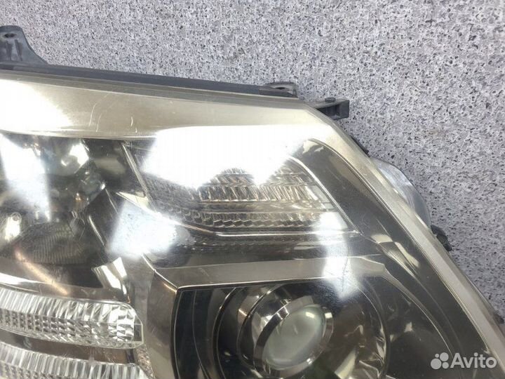 Фара передняя правая Toyota Alphard ANH15 2azfe