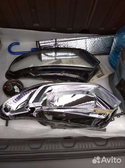 Фара передняя левая (со стороны водителя)