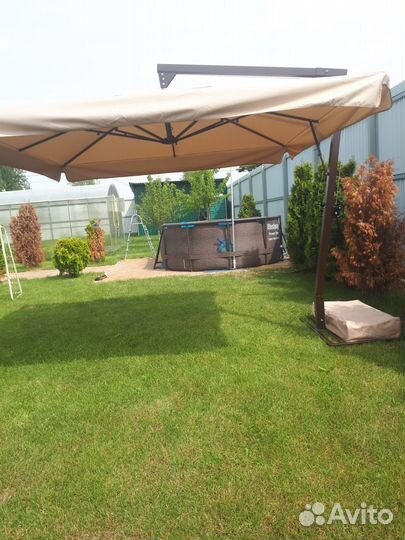 Зонт на боковой опоре 4х34