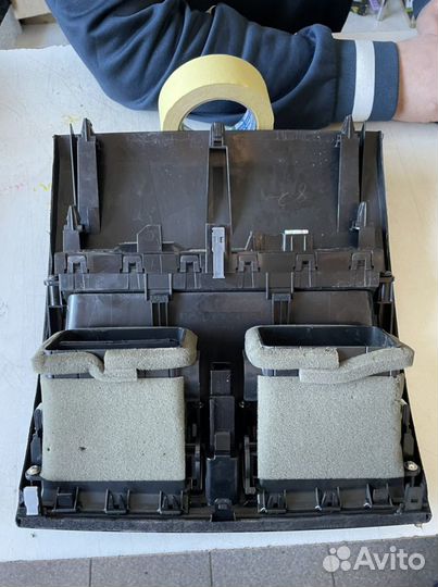 Накладка в торпедо центральная Mazda 6 (GH )