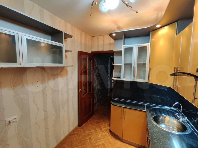 2-к. квартира, 49,4 м², 1/3 эт.