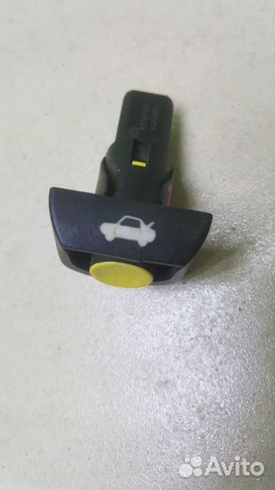 Кнопка открывания багажника Chrysler Lhs 3.5 1993