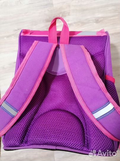 Портфель школьный для девочки