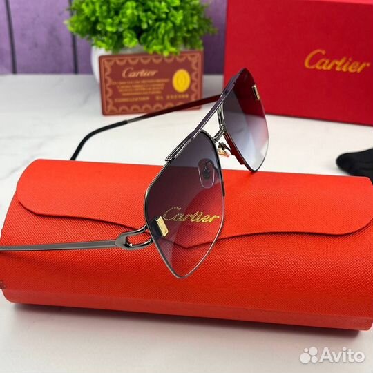 Солнцезащитные очки Cartier новые