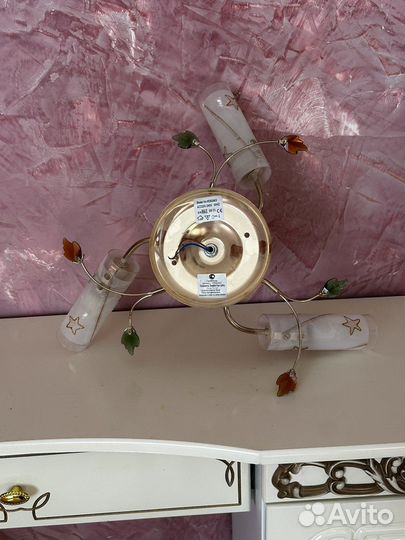 Люстра для детской