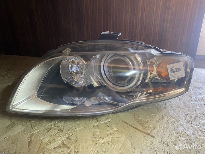 Фара Audi A4B7 Ксенон 8E0941029BE