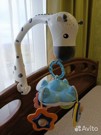 Музыкальный мобиль в кроватку Zeimas Жираф