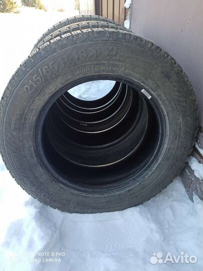 Gislaved Nord Frost 200 215/65 R16