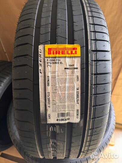 Pirelli P Zero PZ4 315/30 R22 и 275/35 R22 107Y