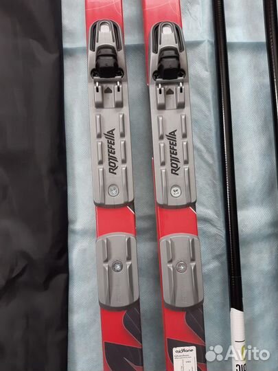 Лыжи беговые Quechua 170 см