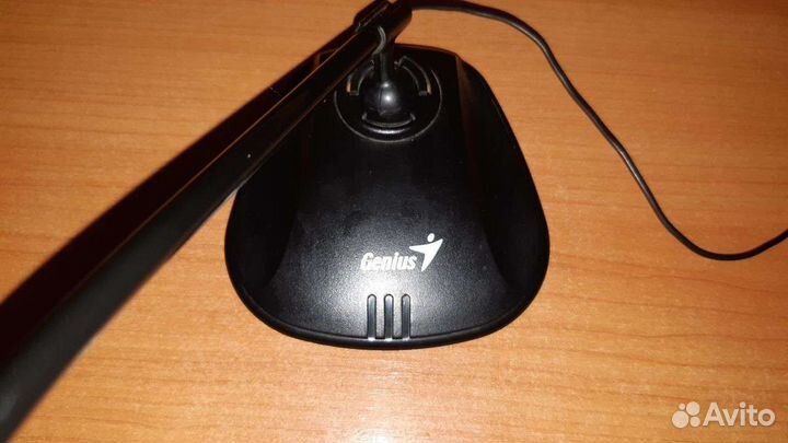 Микрофон Genius