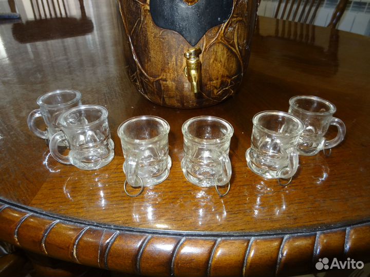 Продаю 3 литровый бутыль с краником