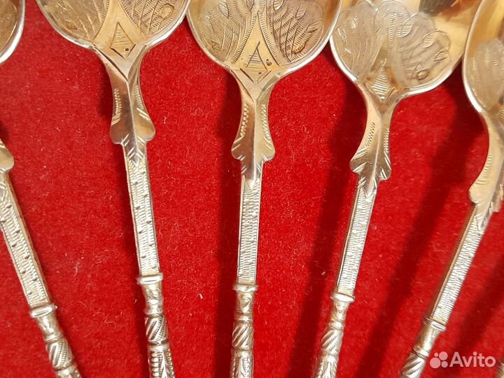 Ложки серебряные, старинные,Франция