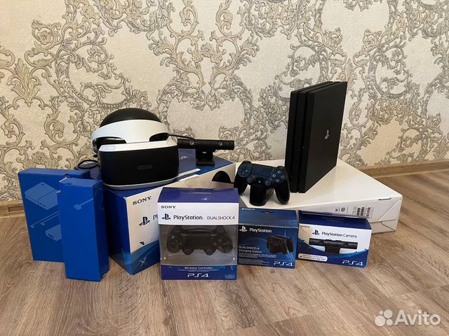 Продажа playstation 4 PRO 1TB+playstation VR