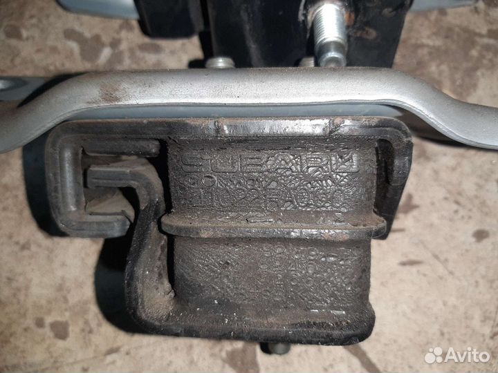 Подушка двигателя Субару Импреза GH 2008-2011г.в