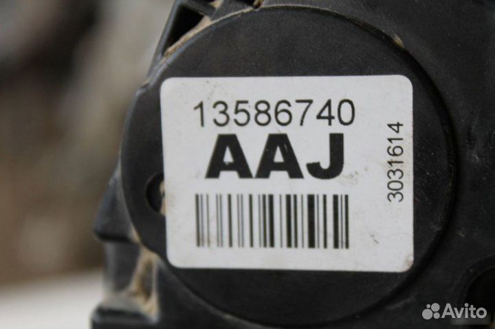 Замок двери задний правый Chevrolet Cobalt T250