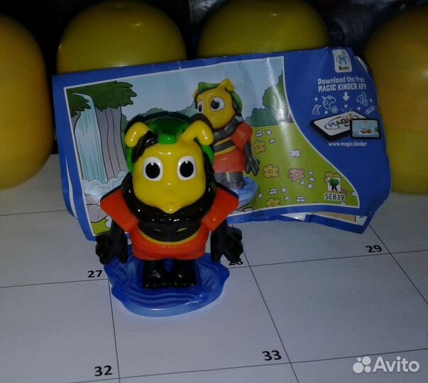 Игрушки киндер (коллекционные)