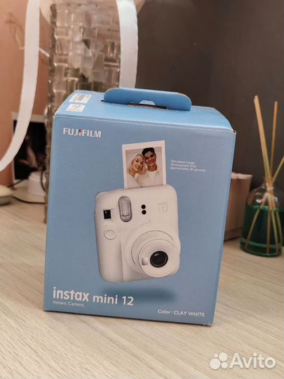 Аренда пленочного фотоаппарата Instax mini 12