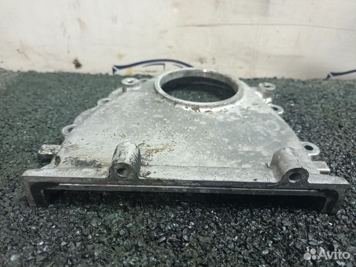 Крышка двигателя Q7