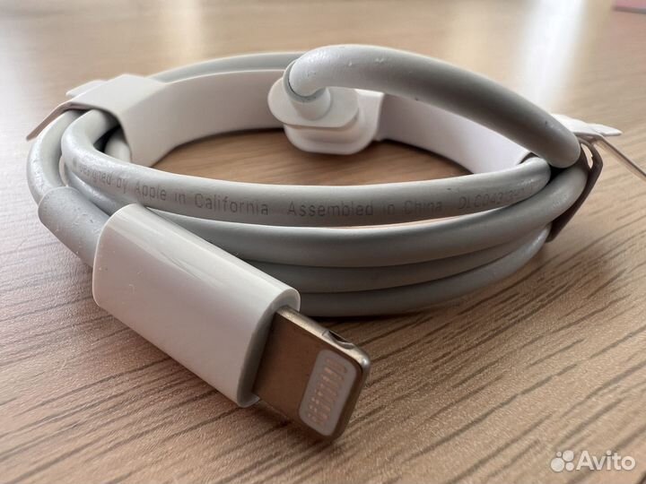Оригинальный кабель Apple USB Type C