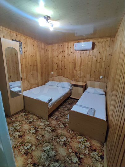 Комната 12 м² в 6-к., 1/1 эт.