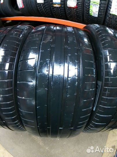 Pirelli P Zero PZ4 285/40 R21