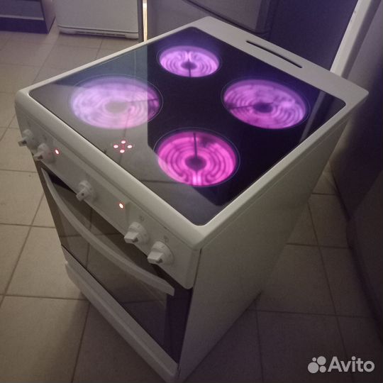 Плита электрическая стеклокерамика. Доставка