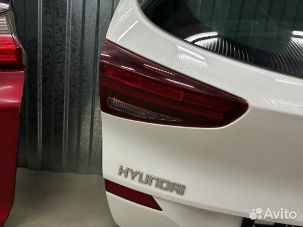 Крышка багажника Hyundai Tucson 3