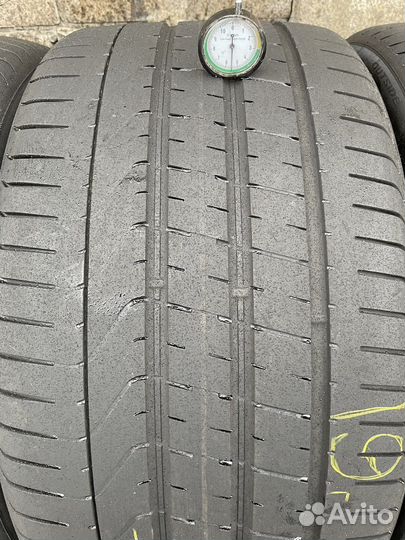 Pirelli P Zero 295/35 R21 и 315/30 R22