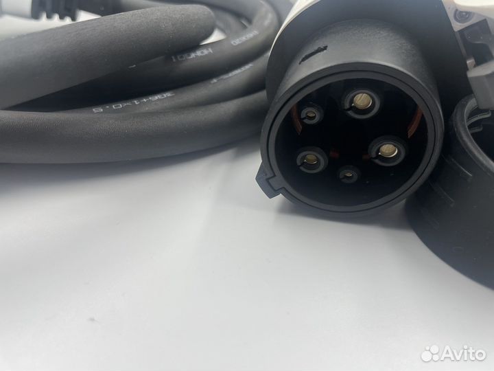 Кабель для зарядки электромобиля Type 2 - Type 1