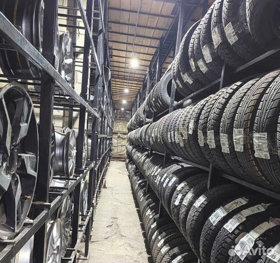 Gislaved NordFrost 100 225/65 R17 102N