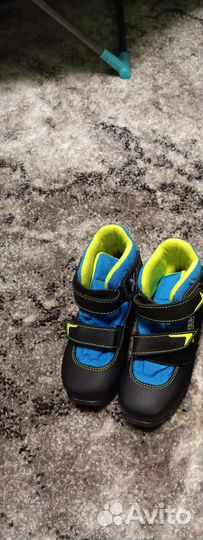 Лыжные ботинки