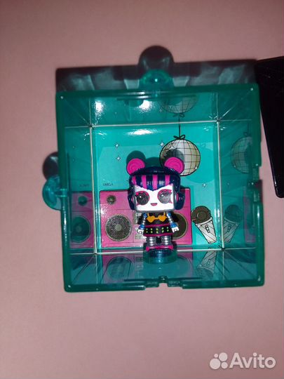 Фигурка сюрприз L.O.L. Surprise Tiny Toys