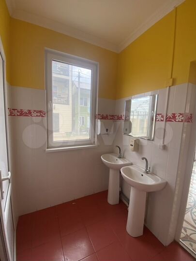 Общепит, 350 м²