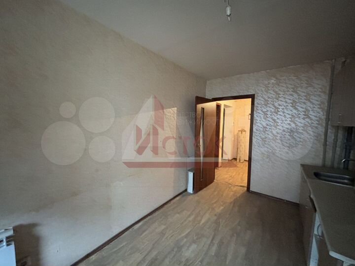 3-к. квартира, 74 м², 5/10 эт.