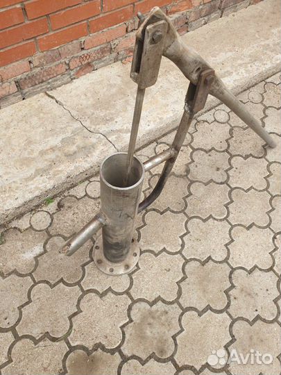 Насос водный ручной качок