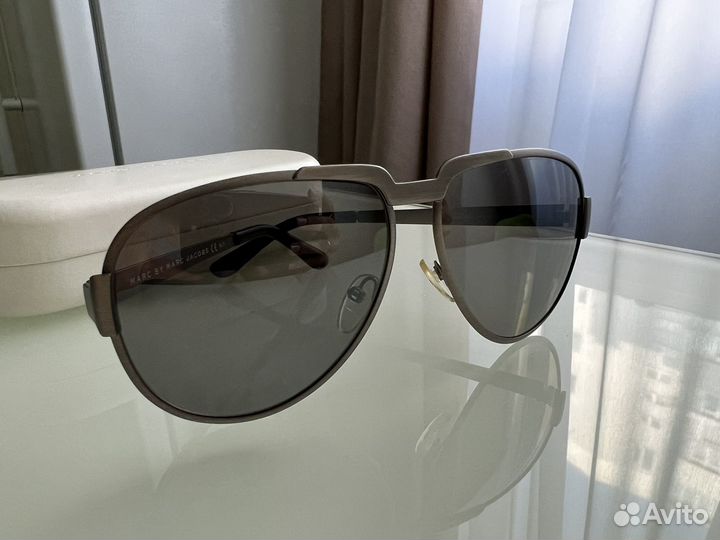 Солнцезащитные очки marc jacobs