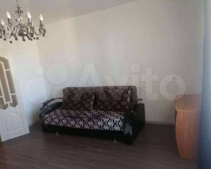 2-к. квартира, 60 м², 10/10 эт.