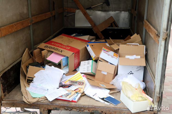 Макулатура, пластик, стеклобой продаю