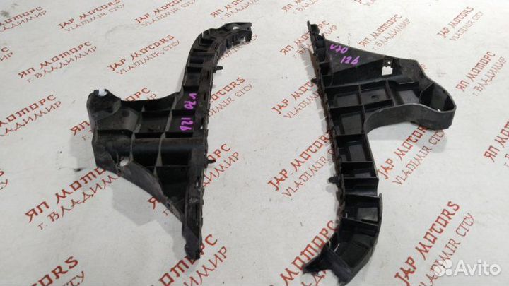 Крепление бампера заднее Volvo V70 универсал