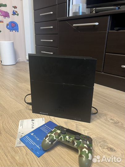 Sony playstation 4 512 гб (CUH-1208A)