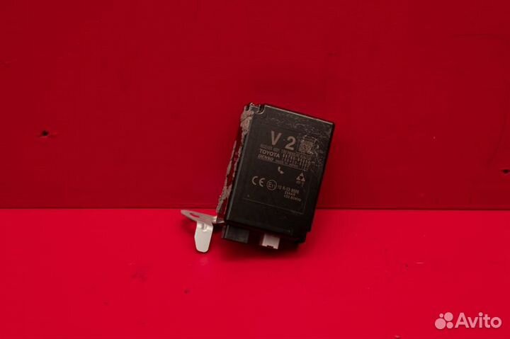 Блок управления Toyota Land Cruiser 200 1VD 2015