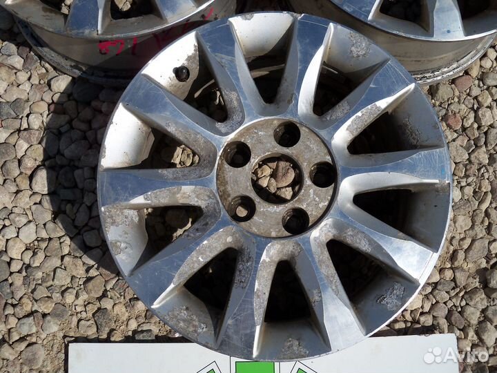 Оригинальный литой диск R16 Nissan Teana J31