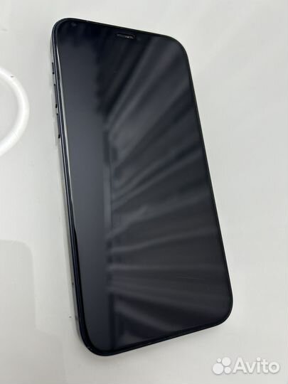 iPhone 12, 64 ГБ