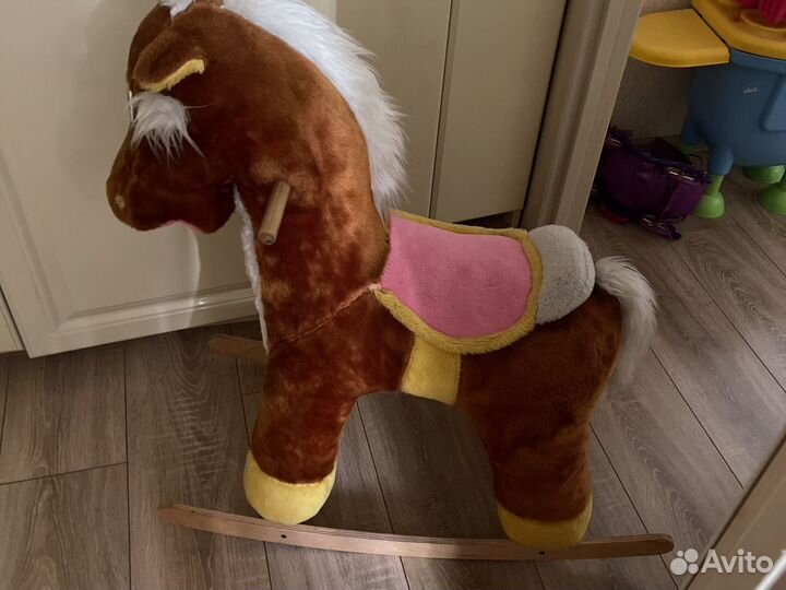 Качалка лошадь